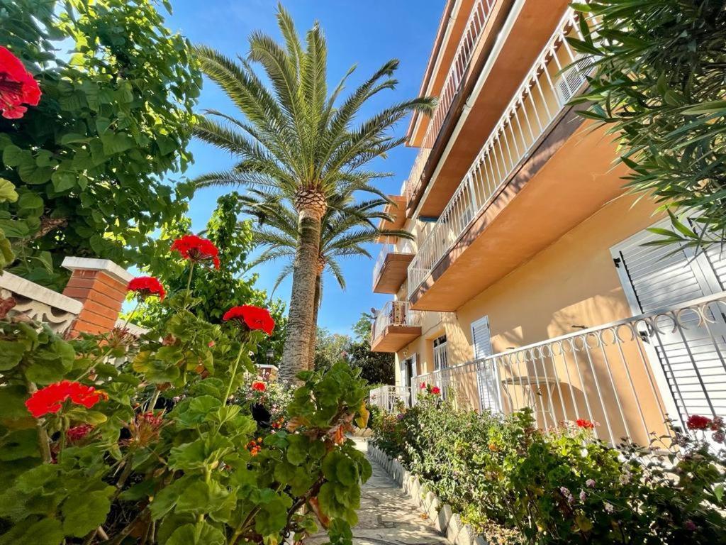 For A Stay Vedettes Cambrils Eksteriør billede